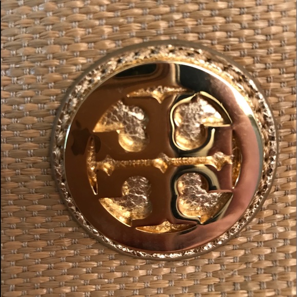 RARE! TORY BURCH Shoulder BAG with GOLD Strap - Picture 8 of 8